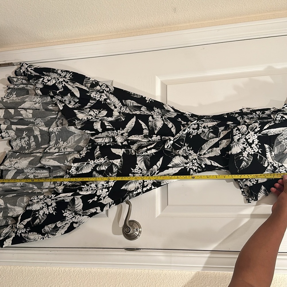 Hawaiian Print Maxi Dress - Picture 7 of 8